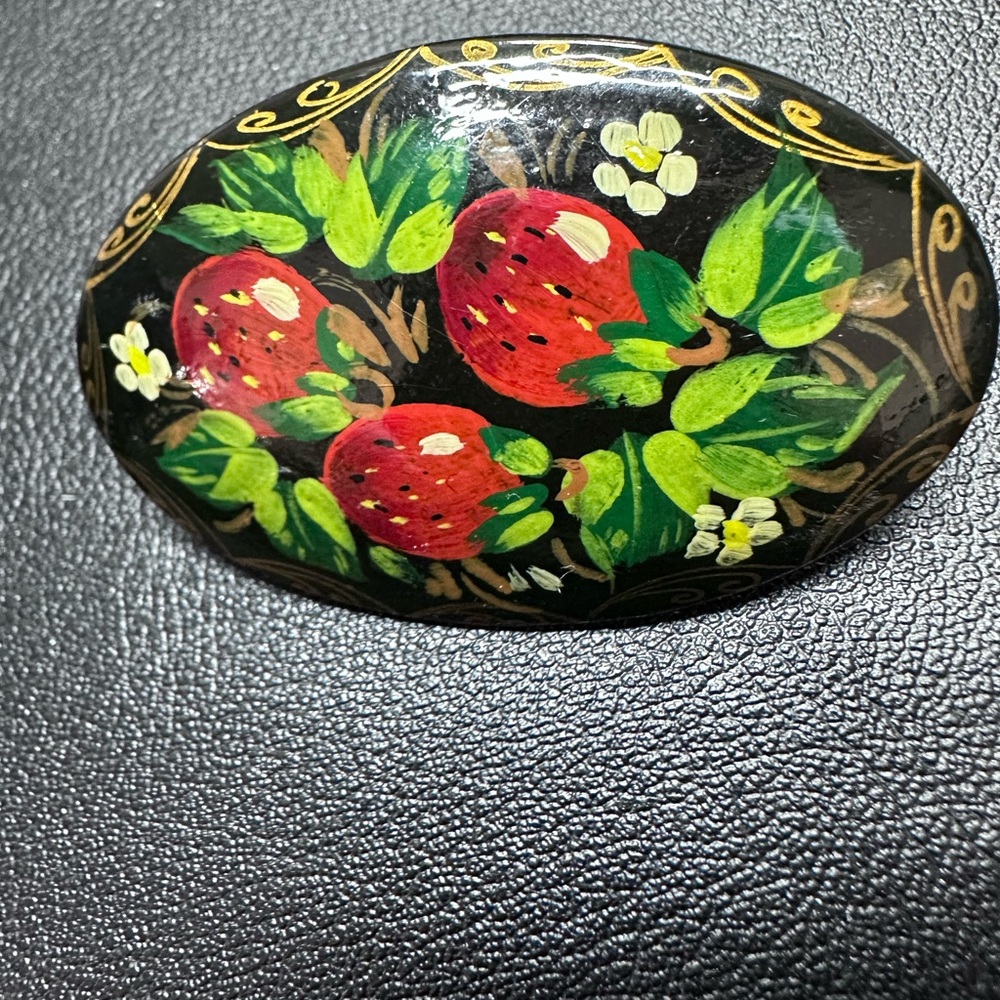284- Vintage Hand-Painted Signed Floral Strawberries Oval Russian Brooch Bk Red